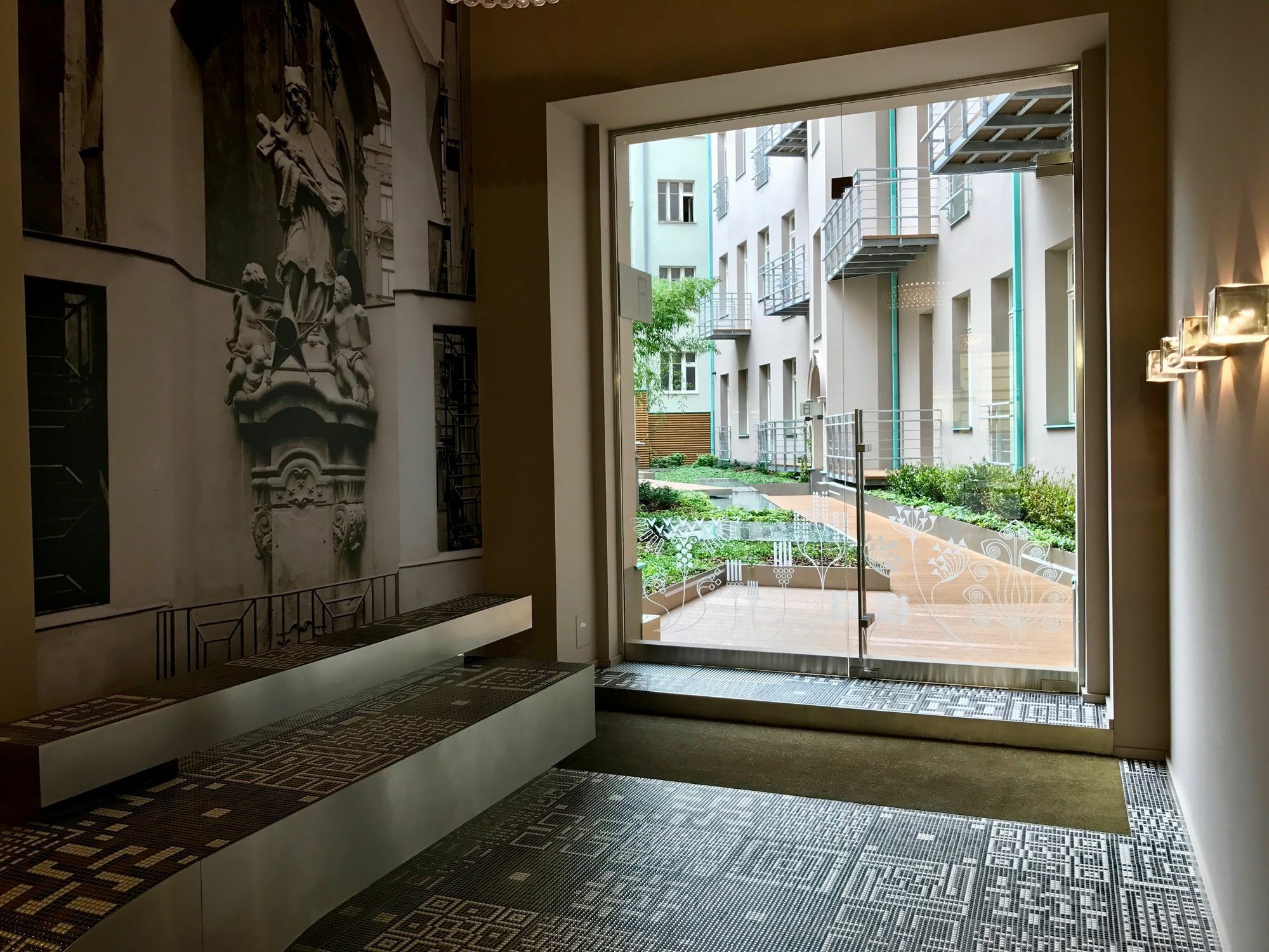 Art Suites Spalena Прага Экстерьер фото